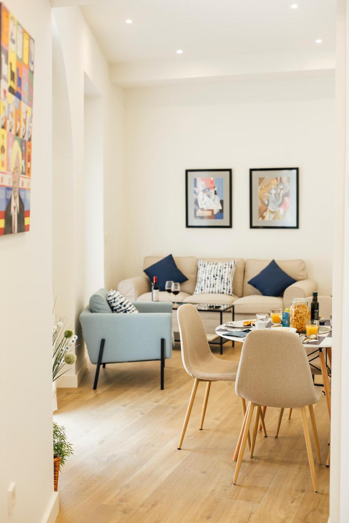 Cozy And Modern- 2Bd 1Bth - Las Setas Seville Luaran gambar